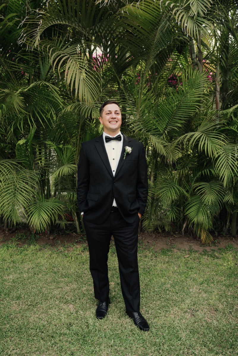 Traje de novio a medida en Lima